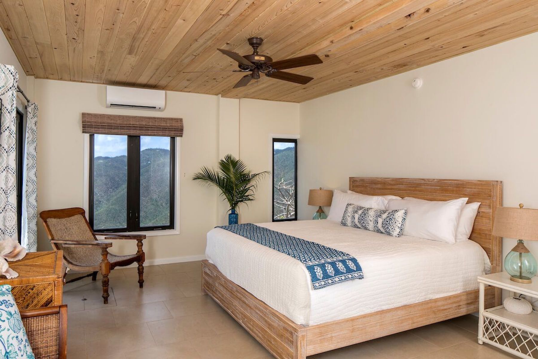 Indigo Breeze villa photo.